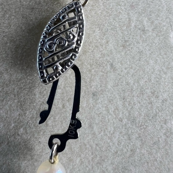 Beautiful Vintage 10KT White Gold Graduated Akoya Pearl Necklace 15.5” D10 - Picture 4 of 5